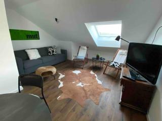 Ferienwohnung 3SZ, großer Balkon , naturnah - - 0