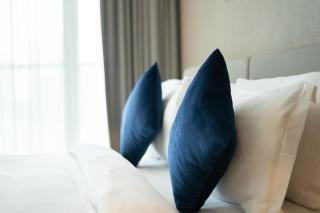 ALiving Stylish Studio with Partial Burj & Canal Views- Prive , Business bay 713 - 2