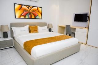 White Stone Apartments Nyarutarama - 9