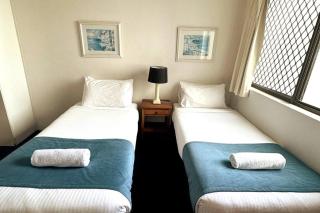 2 Bedroom Ocean View - Alexandria Apartments -Alexandra Headland - Maroochydore - 2