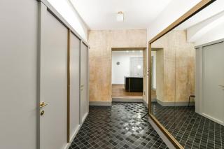 Luxury Old Town Apt, parking - 4