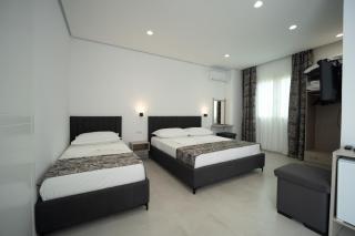 Hotel Kapri - Golem - 5