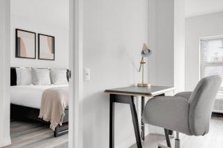 Gold Coast Studio w Gym Lounge 1 block from L CHI-544 - Chicago - 8