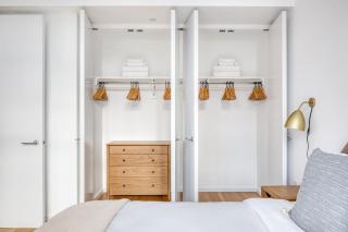 Midtown 1BR w Gym WD across from Rock Center NYC-670 - 2