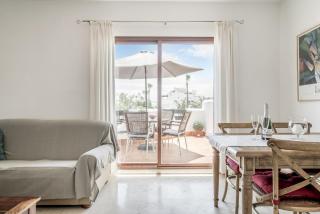 2 bedroom apt close to the sea - 5