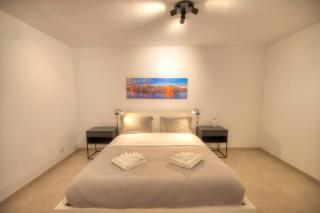Spacious & Tastefully furnished 3 bedrooms RCUT1-1 - Is-Swieqi - 0