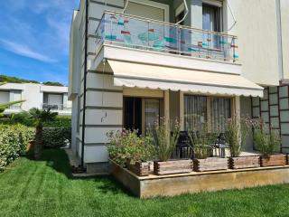 Vacation House - Durrës - 9