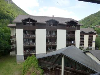 Studio cosy à Brides-les-Bains - 4 pers, 28m², balcon, parking, wifi inclus - FR-1-512-270 - 4