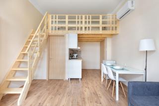 Mezzanine Apartments - Air Conditioned Studios - 7