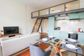 Cativo Mezzanine Loft - Porto - 0