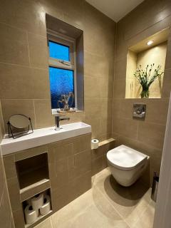 Luxury West London 3BR House, Cul De Sac - Isleworth - 6