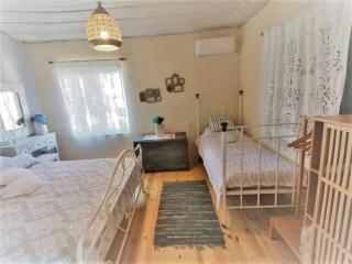 Maria's traditional house - 8