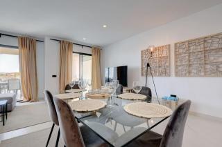 Luxurious Apartment at Estepona Hills with stunning views - Estepona - 4