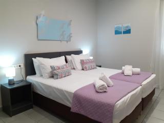 Dennis Stylish Apartment - Kato Daratso - 2