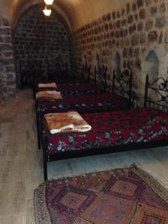 Kasr-i Abbas Hotel - 9