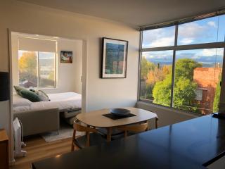 Scarlett's by Salamanca - Hobart - 2
