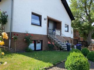 Ferienwohnung Rosengarten - Osburg - 9