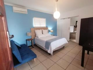 Andora Inn Bed and Breakfast - 8