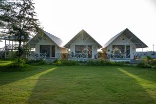 Praveg Beach Resort Daman Lighthouse Beach - Daman - 4