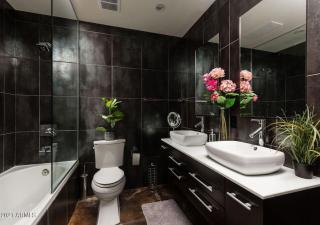 Designer 5 Bd Home, Fountain Pool, Spa, Game Patio - Phoenix - 1