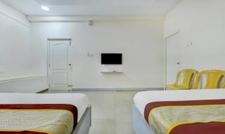 COMFORT DELUXE STAY - NEAR AlRPORT - 2