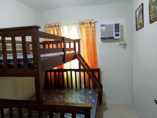 budget condo 2 bedrooms - 7