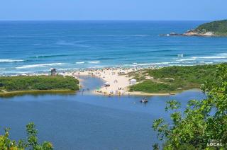 Casas a 200 metros do mar . - Praia do Rosa - 4