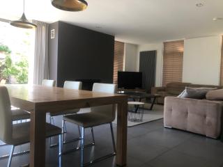 landelijke villa met zwembad en gezellige openhaard - 4