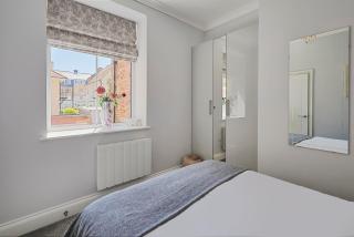 Host & Stay - Brooklands Timeless - 1