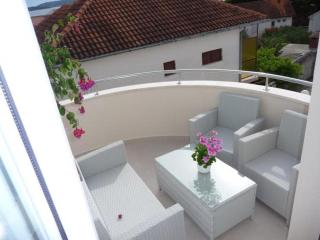 Apartment in Brodarica with sea view, balcony, air conditioning, WiFi 5183-1 - 9