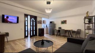 beautiful apartment near opera in t'bilisi center - Tbilisi - 8