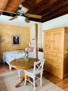 Under the Tuscan Sun Cottage in West Los Angeles - 7