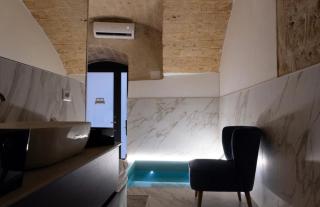 The Saint stays - Bari - 9