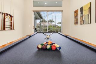 Heated pool, Pool Table, Sleeps 8! - The Cape Coral Getaway - Cape Coral - 9