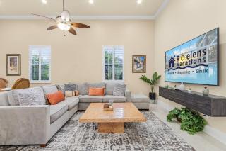 Heated pool, Pool Table, Sleeps 8! - The Cape Coral Getaway - Cape Coral - 2