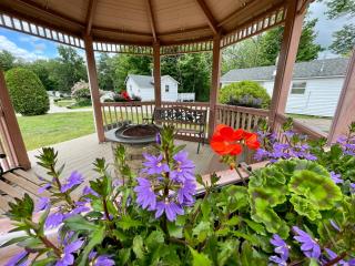 Merrill Farm Inn - 6