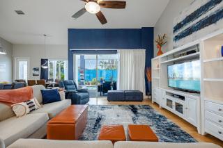 Heated Pool, Cornhole, Dart Board, Sleeps 8! - Villa Lerato - Cape Coral - 6