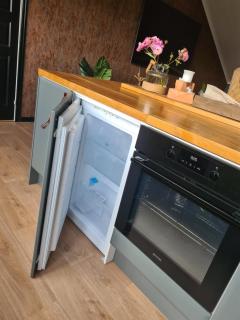 Mysig lägenhet med öppen planlösning på hästgård. - Ljung - 7