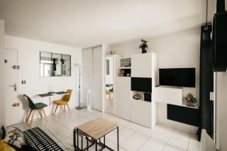 Cosy T1, à 10 minutes à pieds des plages - Fréjus - 4