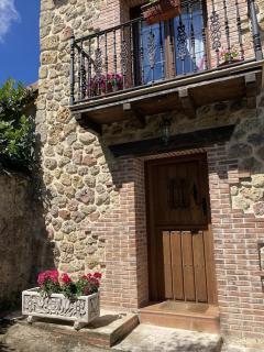 La Casa de Fefita (Stone house in a privileged environment 35 km from Bilbao) - - 0