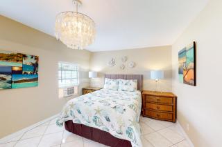 Sea Breezy - Entire Property - 8