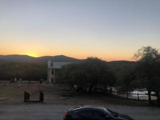 Garner State Park/Frio River Getaway in Concan - Concan - 3
