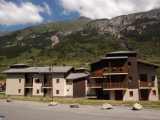 Appartement pour 4 à Val Cenis Lanslevillard, proche caravaneige et remontées mécaniques - FR-1-508-209 - 1