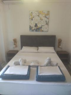 PELEKAN rooms and apartments ΑΤΗΙΝΑ 21 - Pefkochori - 0