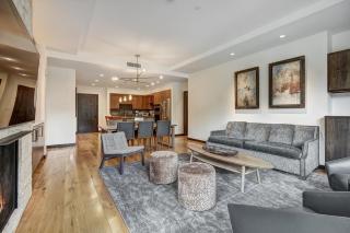 Contemporary 2 BR Condo in the Heart of Lionshead - 7
