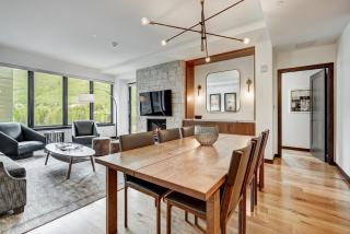 Contemporary 2 BR Condo in the Heart of Lionshead - 3