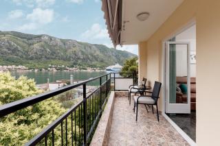 Sea Breeze - Kotor (Cattaro) - 1