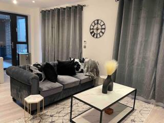 Stylish and Cosy 2 bedroom flat in Croydon - Croydon - 0