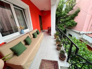 Trip'n'Hostel Chill Zone - Tirana - 3