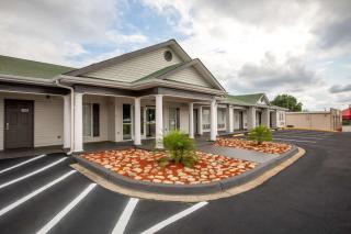 Suburban Studios Spartanburg - I-26 - Spartanburg - 0